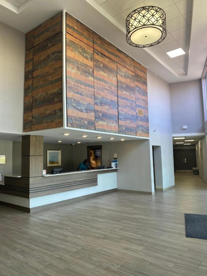 לואיוויל Clarion Pointe University/Expo מראה חיצוני תמונה