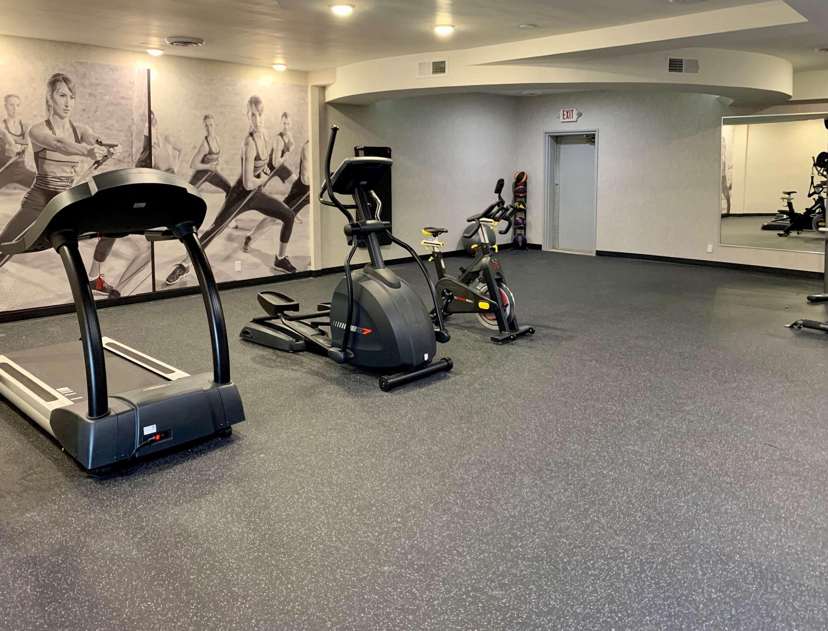 לואיוויל Clarion Pointe University/Expo מראה חיצוני תמונה
